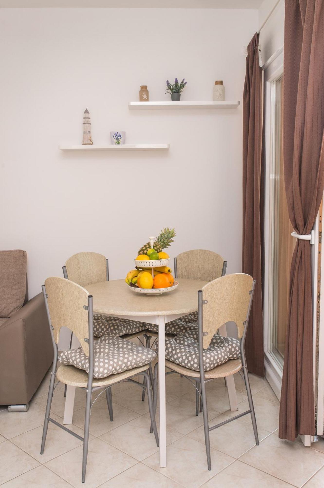 Apartments Kristina, Place For The Family Stara Novalja Zewnętrze zdjęcie